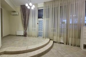 комерційна за адресою Старонаводницька вул., 4-В