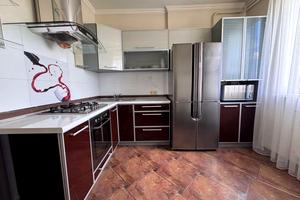 квартира за адресою Тополина, 2