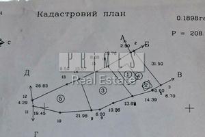 будинок за адресою Вишнева вул.