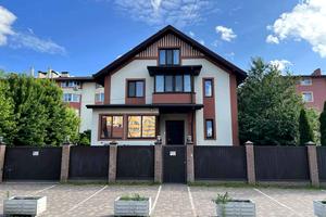 комерційна за адресою Волошкова вул., 80