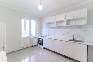 квартира за адресою Комарова, 2г