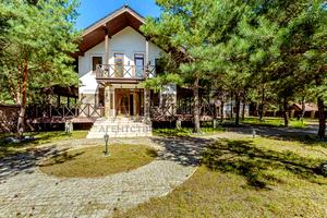 будинок за адресою Дмитрівка