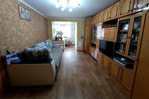 квартира по адресу Молодіжна ул., 15/1