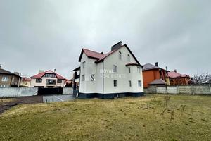 будинок за адресою Василя Седляра вул. (Соснова), 10