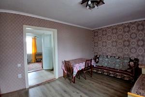 будинок за адресою с. Медвідка, Золота