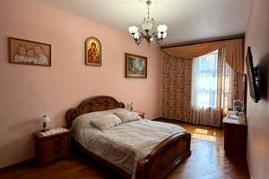 квартира за адресою Михайла Драгоманова вул., 6