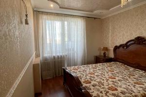квартира за адресою Міцкевича вул., 5