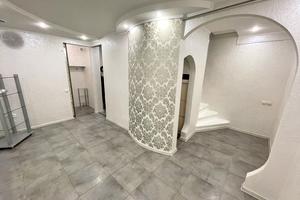 комерційна за адресою Степана Рудницького вул. (Академіка Вільямса), 9