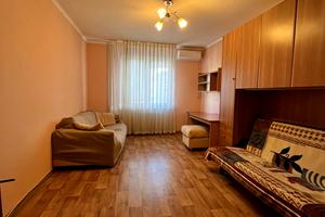 квартира за адресою Григорія Ващенка вул., 3