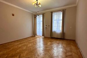 квартира за адресою Круп'ярська вул., 7