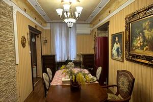 квартира за адресою Мусліма Магомаєва вул., 1-А