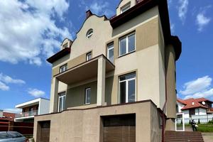 квартира за адресою Демократична вул., 5
