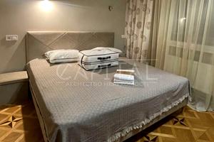 будинок за адресою Тараса Шевченка бульв.