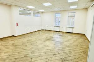комерційна за адресою Боричів Тік вул., 30
