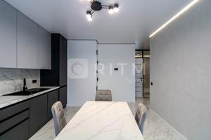 квартира за адресою Флотська вул., 10б