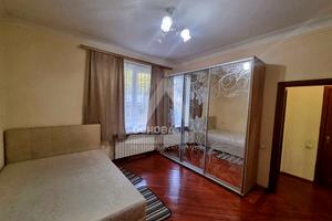квартира по адресу Маяковского просп., 4