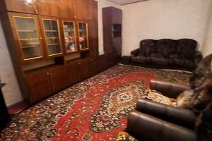 квартира за адресою Героїв просп., 32