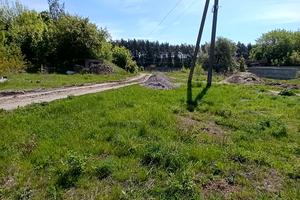комерційна за адресою смт. Клевань, вул. Центральна, 32а