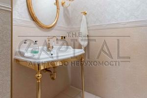 комерційна за адресою Костельна вул., 6