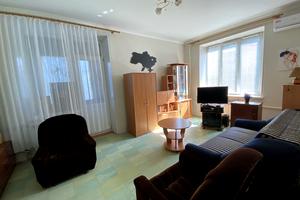 квартира за адресою Кривий Ріг, Вадима Гурова вул. (Постишева), 5