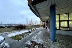коммерческая по адресу Ревуцкого ул., 44-А