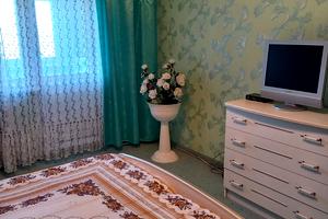 квартира за адресою Олеся Гончара вул. (Енгельса), 25а