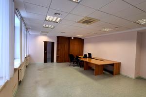 комерційна за адресою Борщагівська вул., 204 Б