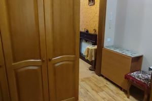 квартира за адресою Дніпро, Івана Мазепи просп. (Петровського), 1