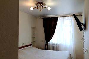 квартира за адресою Зарічанська вул., 32