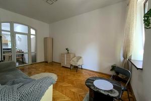 квартира за адресою Рене Декарта вул., 3