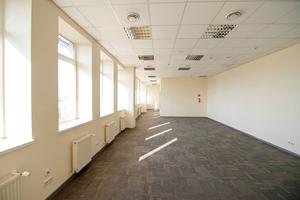 комерційна за адресою Миколи Пимоненка вул., 13