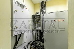 коммерческая по адресу Болсуновская ул. (Сергея Струтинского), 8