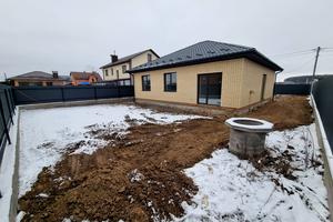 дом по адресу Івасюка