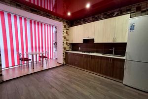 квартира за адресою Зарічанська вул., 11