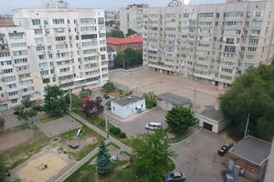 квартира по адресу вул. Вернадського, 1