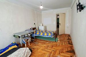 квартира за адресою Світла вул. (Будьонного), 4