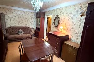 квартира за адресою Космонавтів вул., 25/2