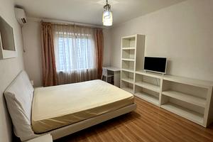 квартира по адресу Драгоманова ул., 1г