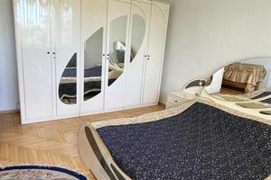 будинок за адресою Набережна