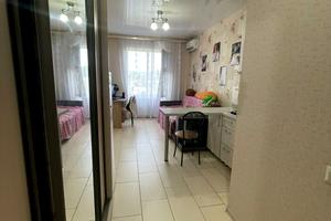 квартира по адресу Черновицкая ул., 3