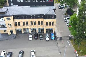 комерційна за адресою Старокиївська, 10