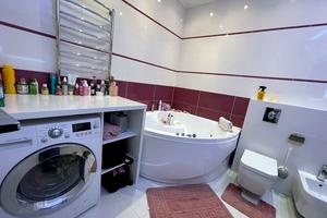 квартира по адресу Степана Бандеры просп., 62