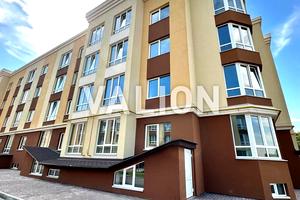 комерційна за адресою Соборна вул., 103/20