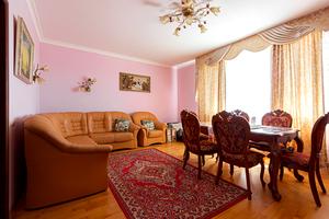 квартира за адресою Якова Головацького вул., 23