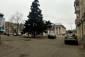 комерційна за адресою Поштовий просп. (Карла Маркса), 28