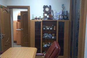 комерційна за адресою Хрещатик вул., 10-Б