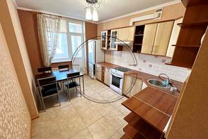 квартира за адресою Єлизавети Чавдар вул., 5