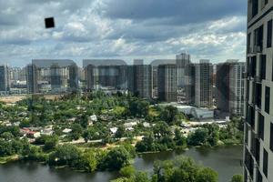 квартира за адресою Зарічна вул., 6к3