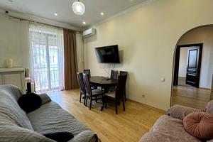 квартира за адресою Миколи Гоголя вул., 5