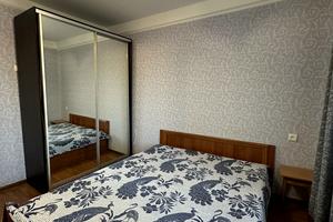 квартира за адресою Митрополита Андрея Шептицького вул. (Анатолія Луначарського), 24